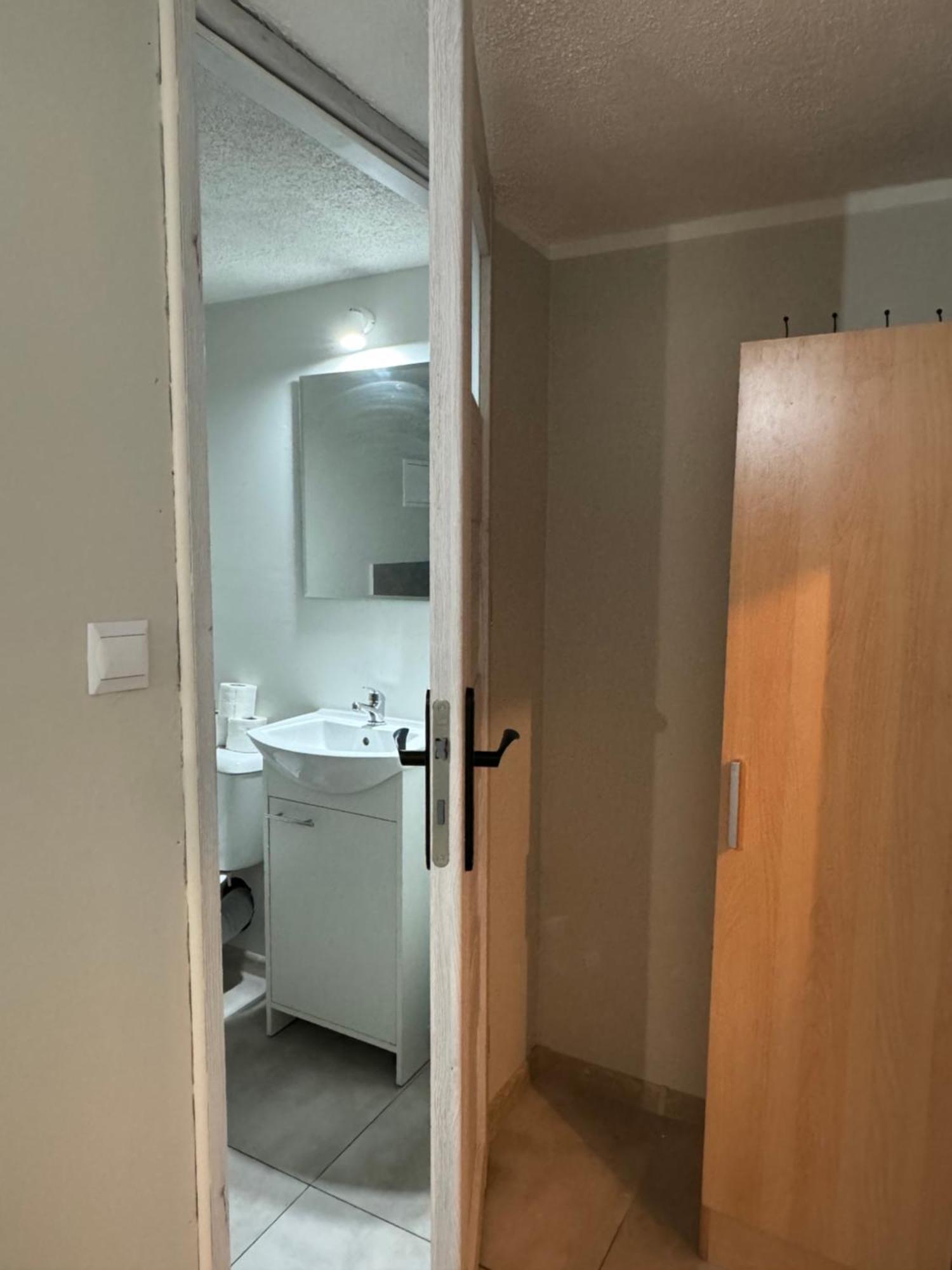 Pokoje Ul Teligi 4 Pokoj 12 Świnoujście Exterior foto